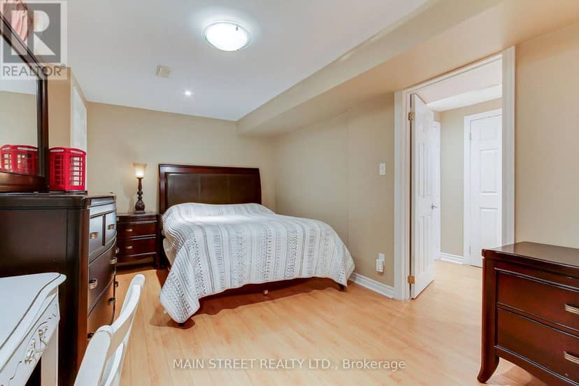 196 Wainscot Avenue — photo 33 of 40