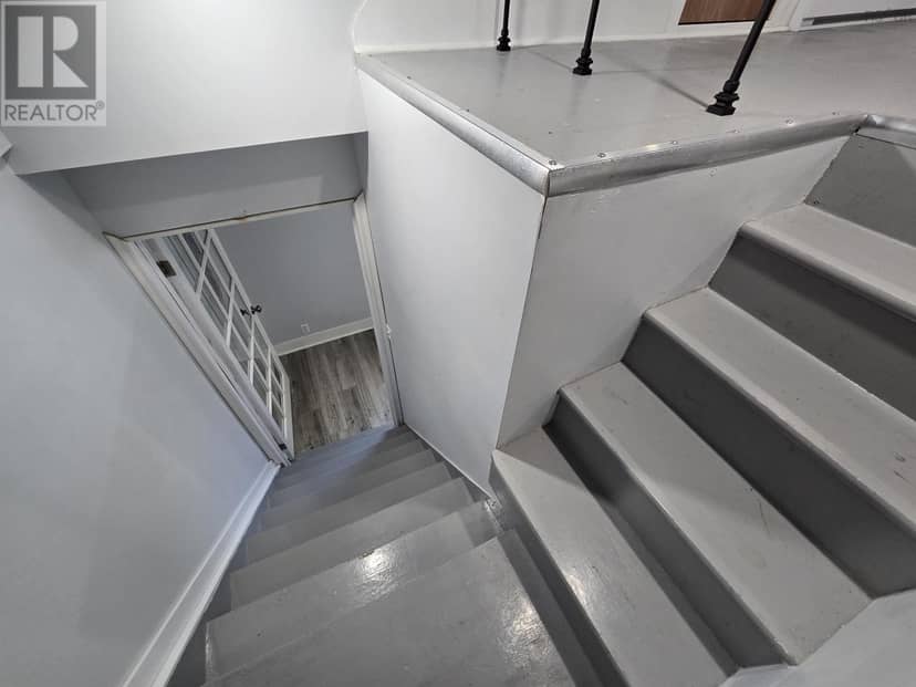 66 Oak Street — photo 18 of 39