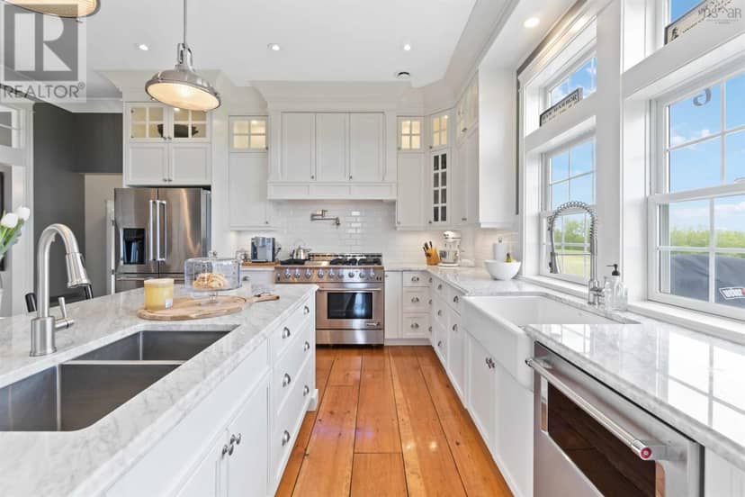 423 Canaan Road — photo 7 of 40