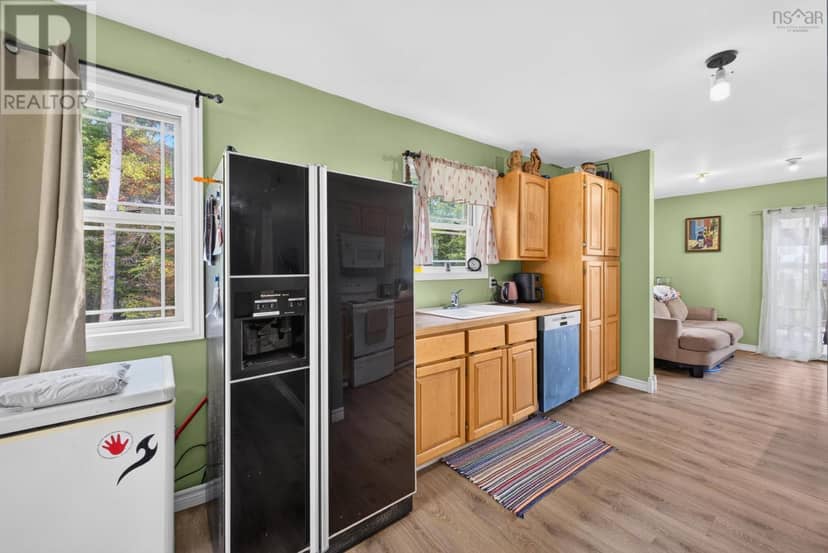14439 Highway 6 — photo 17 of 40