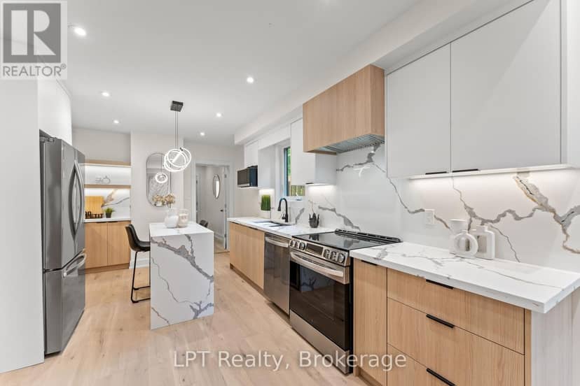 204 Franklin Avenue — photo 8 of 27