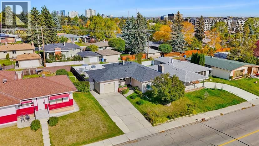 704 75 Avenue SW — photo 24 of 35