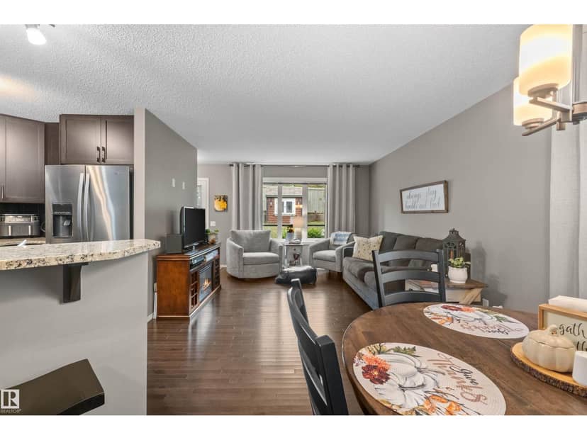 8 Royal St — photo 15 of 40