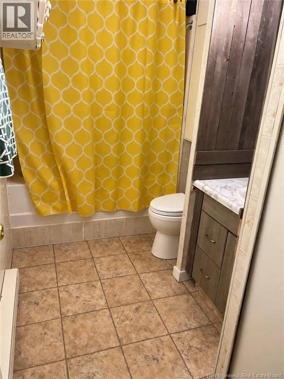 8 Tait Crescent — photo 19 of 27