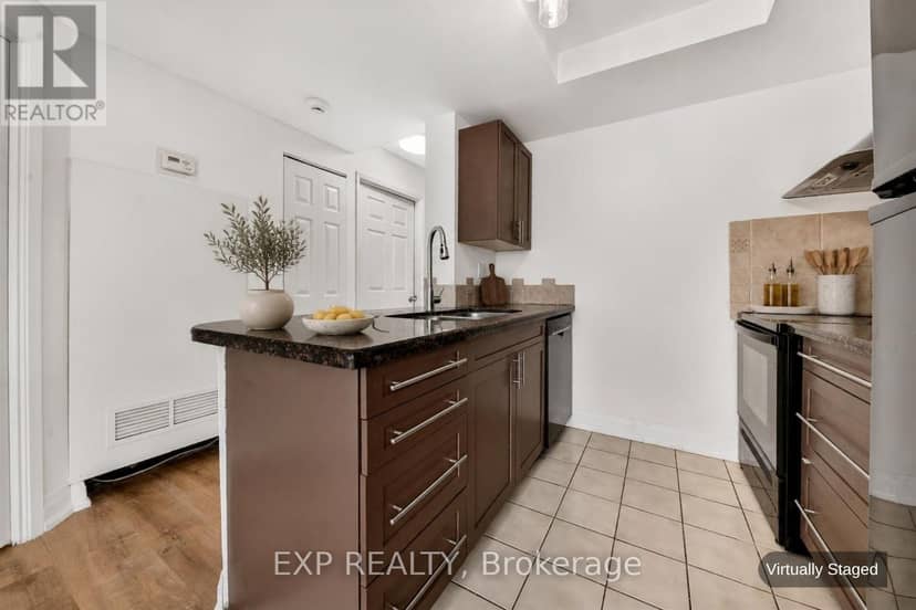 2204 - 7 Concorde Place — photo 25 of 40