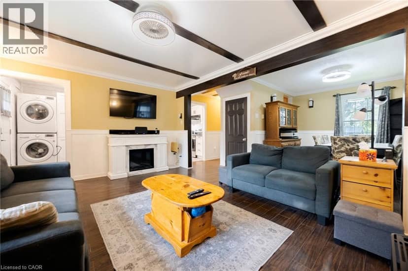 102 STEWART Avenue — photo 19 of 38