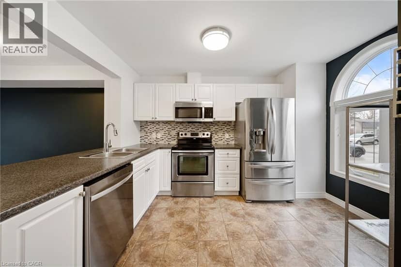 68A MAIN Street N Unit# 27, Hagersville