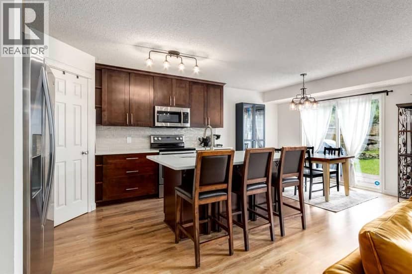 83 Valley Stream Circle NW, Calgary, photo 3
