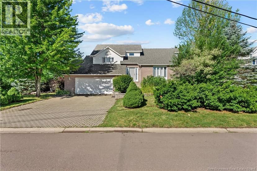 315 Belliveau — photo 1 of 40