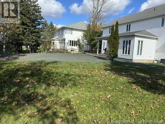 315 Belliveau — photo 9 of 40