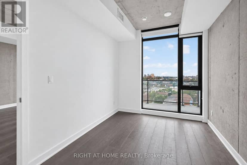 1106 - 203 Catherine Street — photo 16 of 32