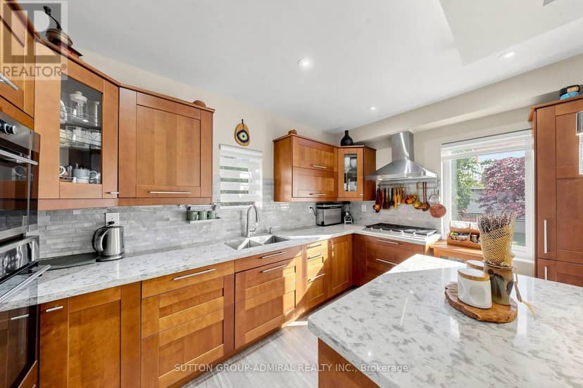 676 Vaughan Road — photo 12 of 40