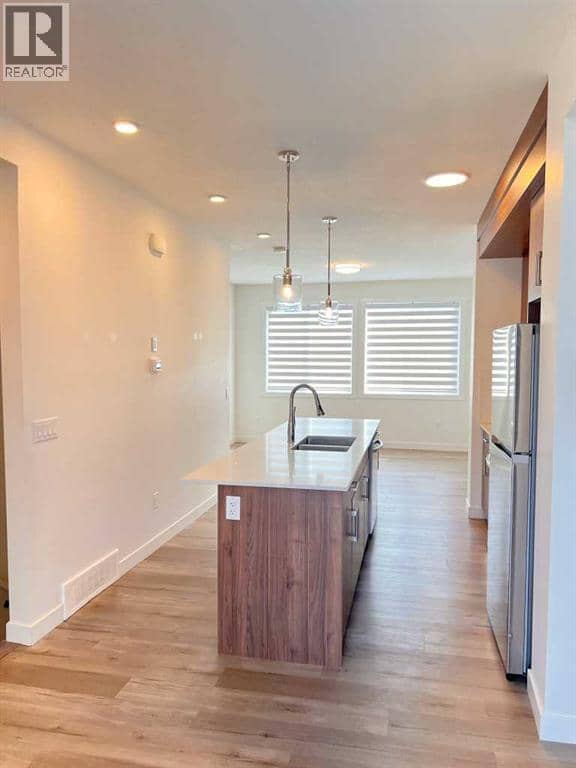 902, 33 Merganser Drive W — photo 22 of 39