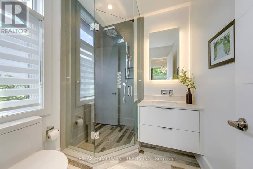 2104 Devon Road — photo 33 of 40