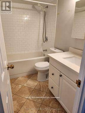 2307 - 55 Centre Avenue — photo 8 of 8