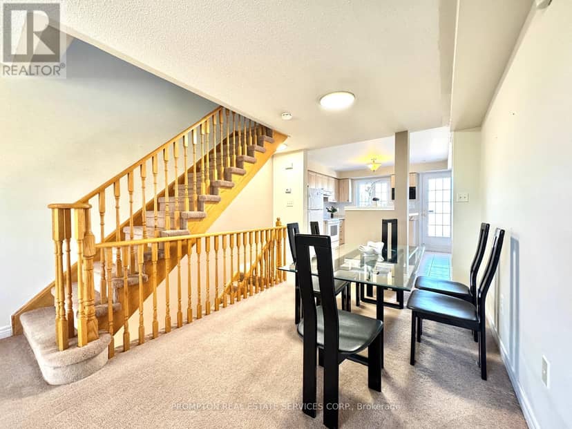 2516 Bur Oak Avenue, Markham, photo 8
