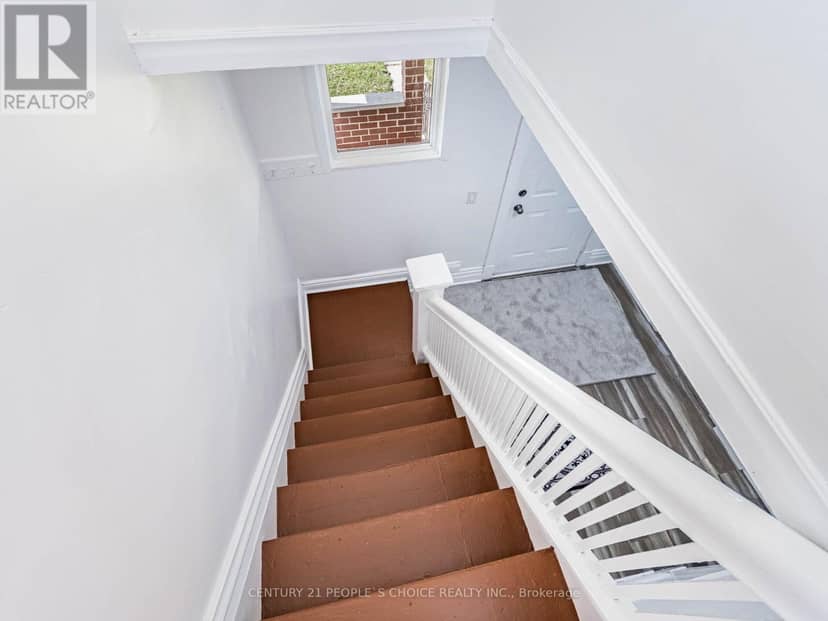 5001 Kitchener Street — photo 10 of 20