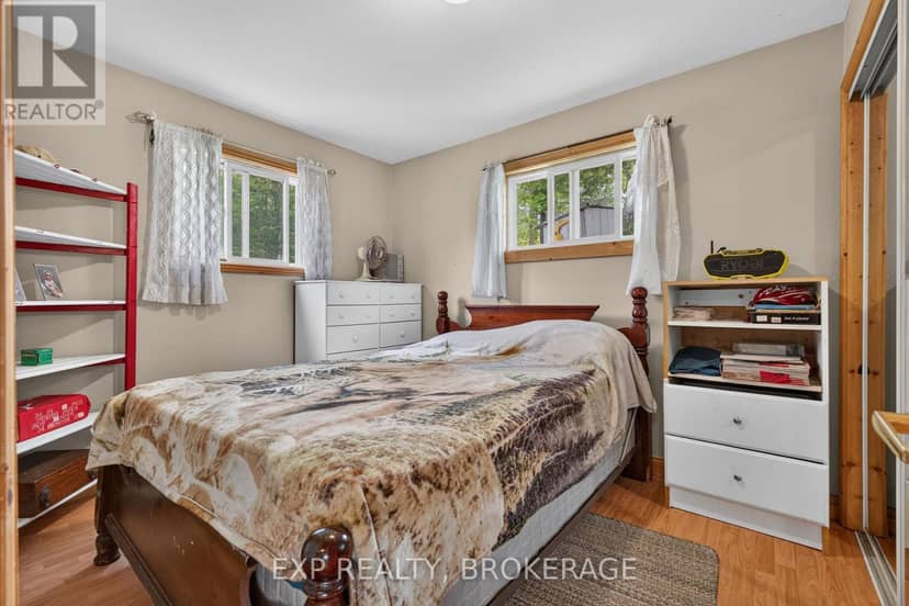 1058 Perry Road — photo 8 of 24