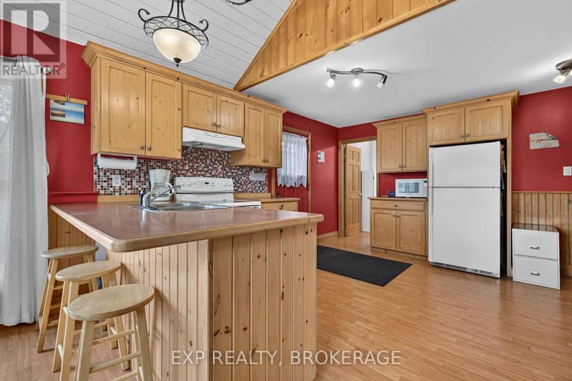 1058 Perry Road — photo 5 of 24