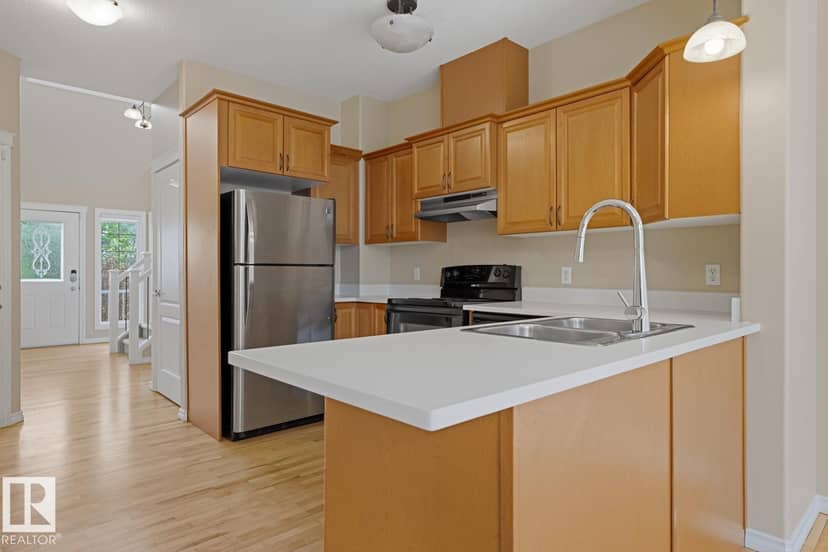 11612 11 AV SW, Edmonton, photo 4