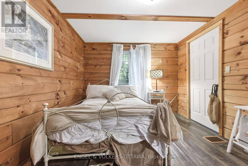 176 Little Bay Lane — photo 22 of 40