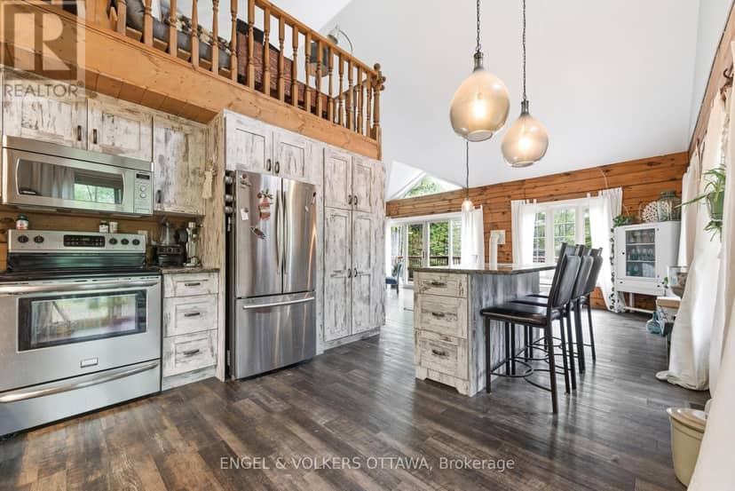 176 Little Bay Lane — photo 33 of 40
