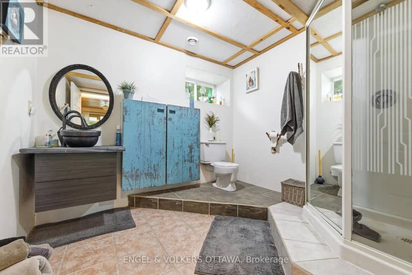 176 Little Bay Lane — photo 34 of 40