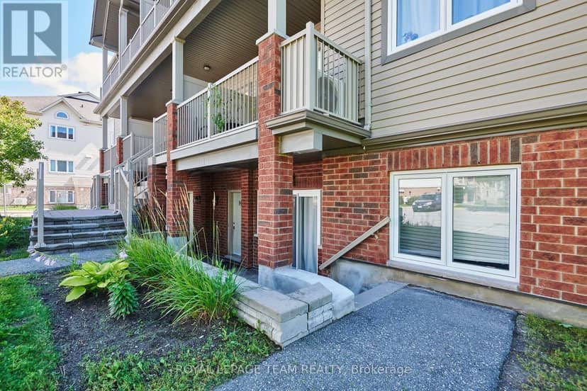 H - 105 Fraser Fields Way — photo 1 of 21