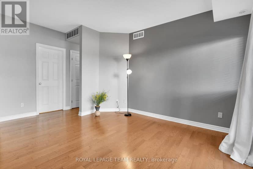 H - 105 Fraser Fields Way — photo 11 of 21