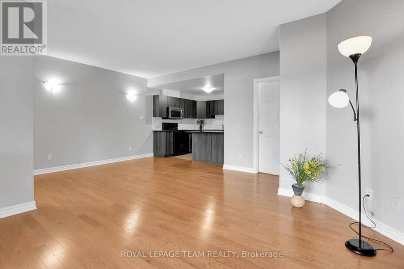 H - 105 Fraser Fields Way — photo 10 of 21