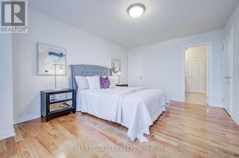 25 Oak Avenue — photo 35 of 40