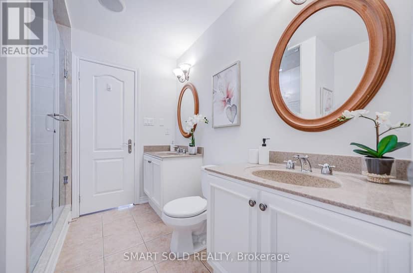 25 Oak Avenue — photo 32 of 40