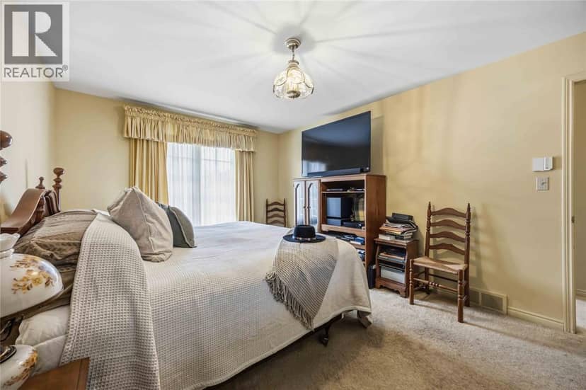 632 Esser Crescent — photo 28 of 40