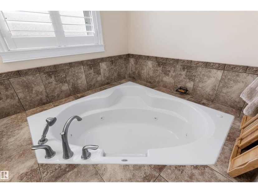 1240 Westerra Cr — photo 27 of 40
