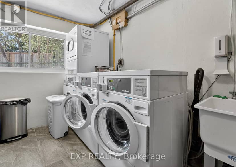 81 Kenwood Drive — photo 21 of 24
