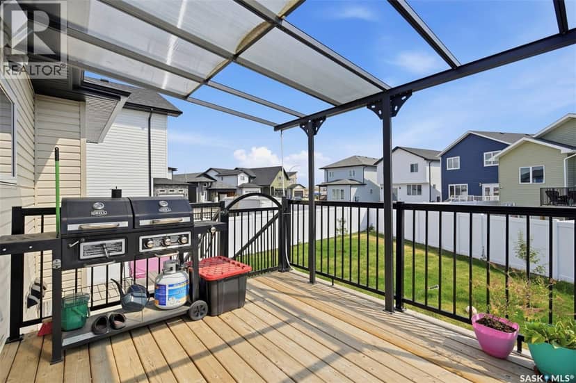 342 Sharma Crescent — photo 32 of 40
