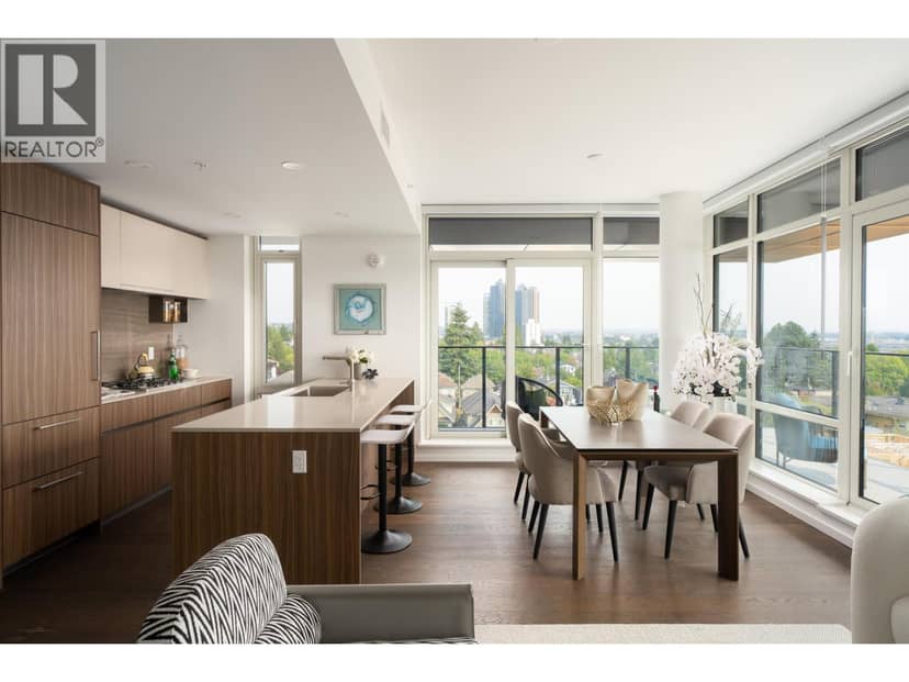 201 8486 OAK STREET, Vancouver, photo 2