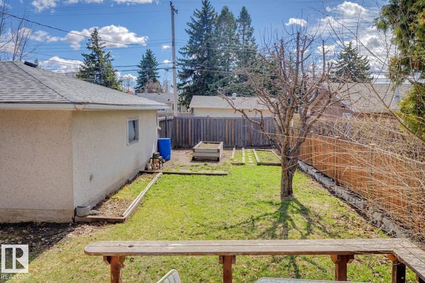 11451 48 AV NW — photo 27 of 28