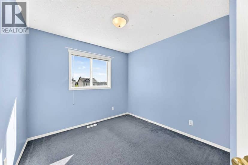179 Saddlemead Green NE — photo 14 of 28