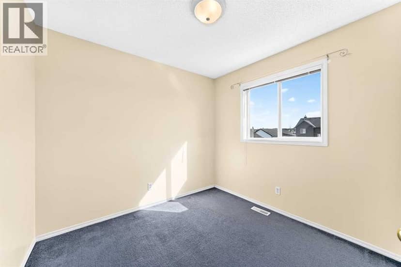 179 Saddlemead Green NE — photo 16 of 28