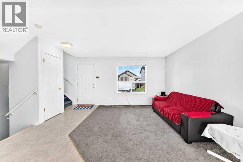 179 Saddlemead Green NE, Calgary, photo 2