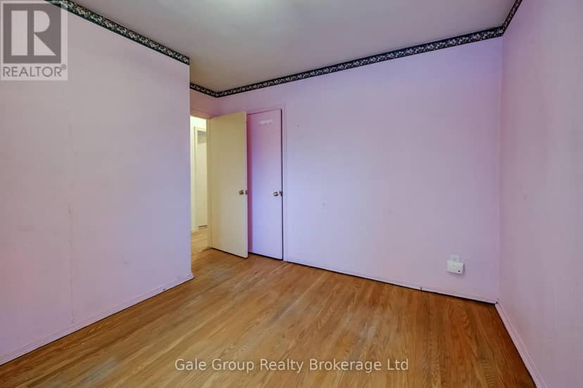 6 Langstone Crescent — photo 12 of 32