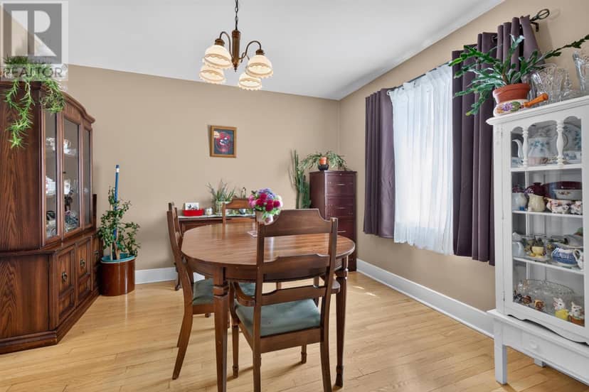 155 Pine ST — photo 17 of 40