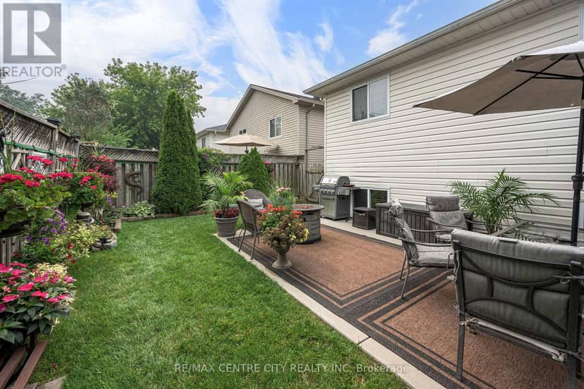 128 Crimson Crescent, London East, photo 8