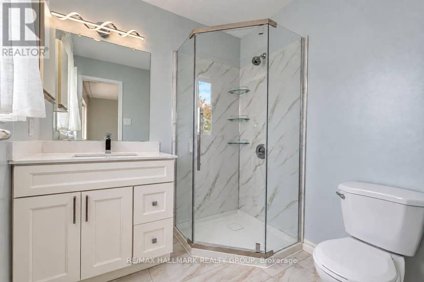 52 Piper Crescent — photo 28 of 40
