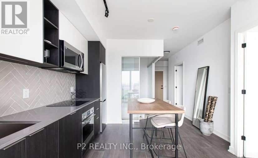 528 - 36 Zorra Street — photo 16 of 18