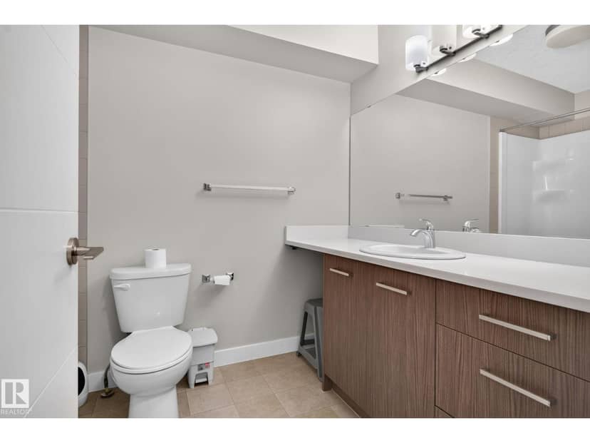 #90 2560 Pegasus Bv NW — photo 21 of 40