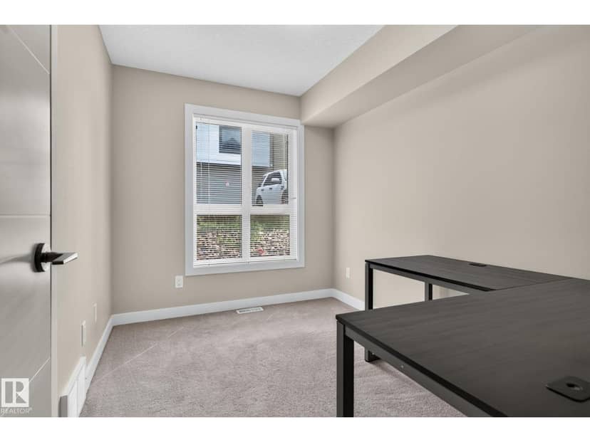 #90 2560 Pegasus Bv NW — photo 23 of 40