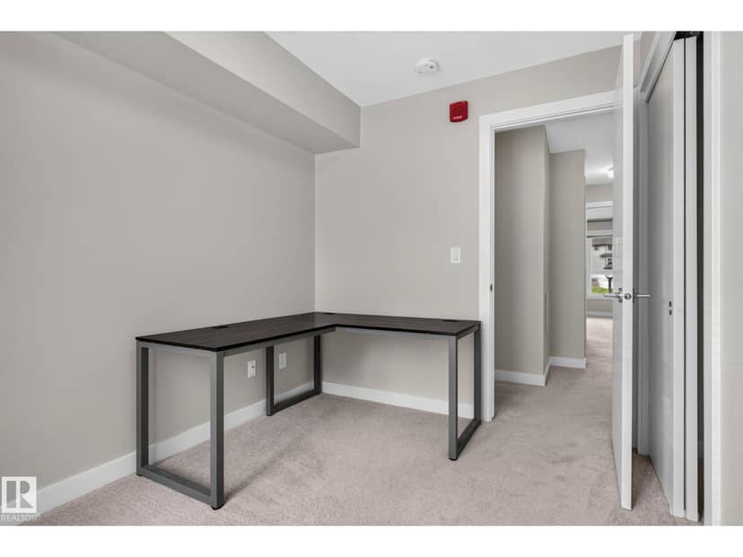 #90 2560 Pegasus Bv NW — photo 25 of 40