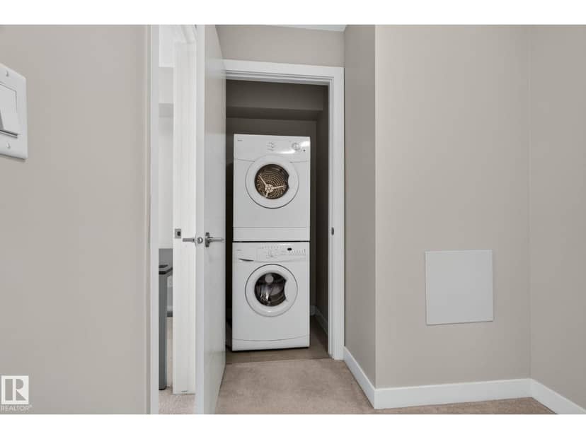 #90 2560 Pegasus Bv NW — photo 26 of 40